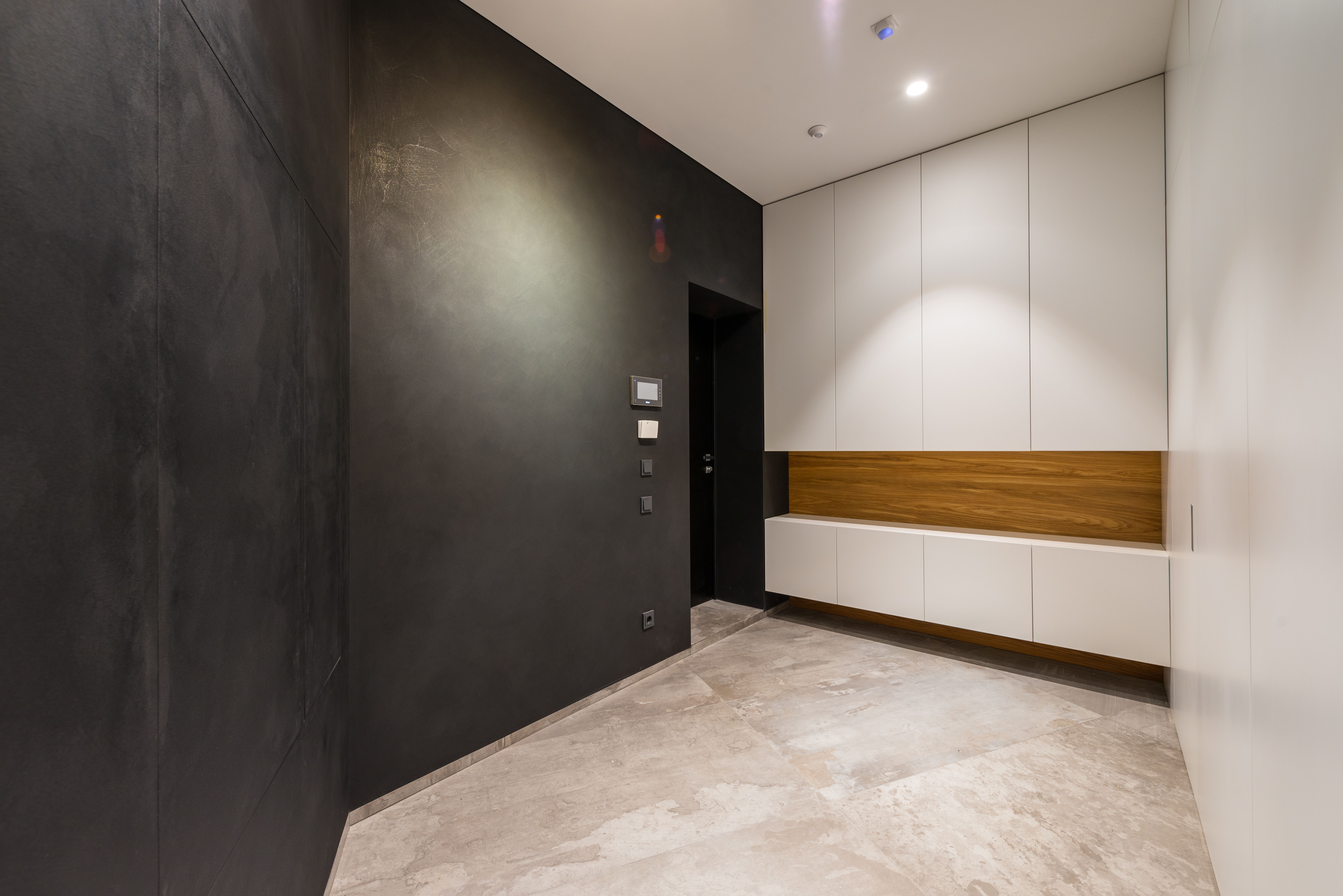 Pintura mate, satinada o esmalte: qué tipo elegir para cada estancia de tu casa